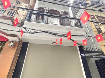Bán nhà xuân thuỷ    4 tầng   dt 43m    mặt tiền 3.5m 0