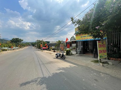Bán nhà 1 trệt 1 lầu view hồ cảnh quan   vị trí trung tâm xã đam rông 2   nhà đẹp, pháp lý rõ ràng 3