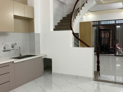 Ngay vincom - nguyễn xí - bình thạnh - hẻm 4m - 3 tầng hoàn công đủ - nhà mới chắc chắn - chính chủ 3