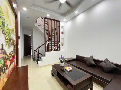 Bán nhà cầu am - hà đông 36m2 x 4 tầng, giá 8.2 tỷ - vị trí siêu đẹp - ngõ ô tô 0