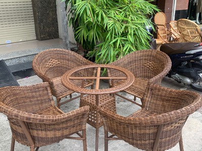 Bàn ghế ăn đan dây nhựa 5