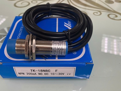 Cảm biến từ  TK-18N8C Toky 0