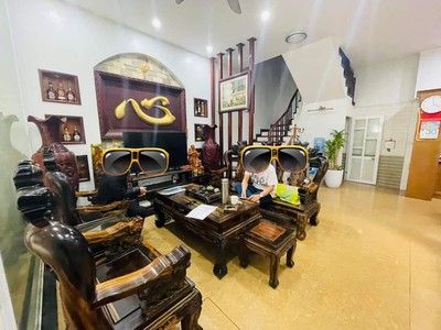Văn Quán, nhà mặt phố buôn bán sầm uất, phân lô hai mặt tiền, 72m2, hơn 18 tỷ 0