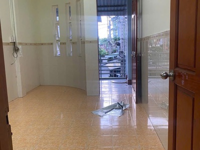 Nhà xây dựng kiên cố cứng cáp 1 lầu sổ hồng riêng ngay siêu thị metro quận 12 6