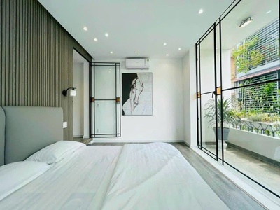 Bán nhà phố 3 lầu mặt tiền đường Nguyễn Triệu Luật, Bình Tân - kế ủy ban, trường học các cấp 3