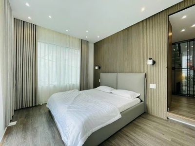 Bán nhà phố 3 lầu mặt tiền đường Nguyễn Triệu Luật, Bình Tân - kế ủy ban, trường học các cấp 5