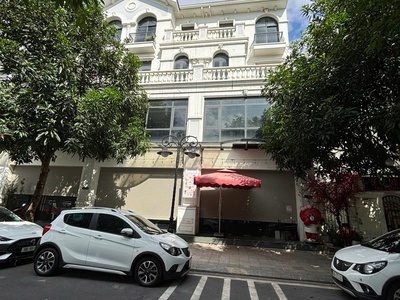 Bán gấp liền kề shophouse vừa ở vừa kinh doanh, gần 66 tòa chung cư, trục chính dự án. mtg 0