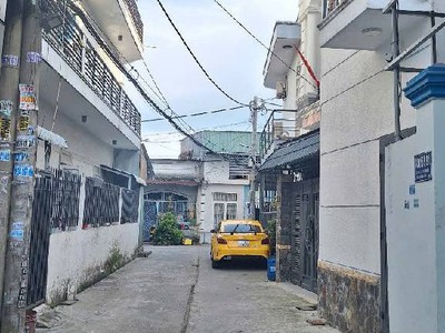 Bán nhà hxh huỳnh thị hai,p tch  q.12, 4x27m, 3 tầng, 4pn, shr, 5.3 tỷ. 3