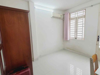 Bán nhà nguyễn thiện thuật - p2 - xe hơi đến cửa - hàng hiếm q3 - 3.2x6.8m- 4 tầng - 3pn.mt 138 3