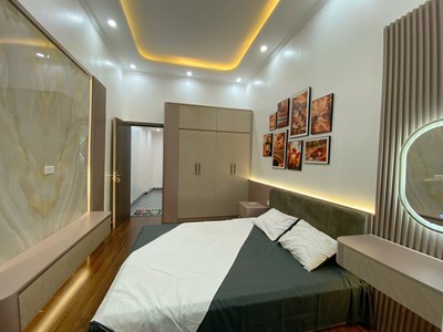 Bán nhà phố xốm 45m2, 5 tầng, 2 mặt ngõ, kinh doanh nhỏ, ở ngay 1