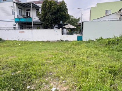 Bán nhanh lô đất đẹp nợ hậu hẻm ô tô phú nông vĩnh ngọc 2