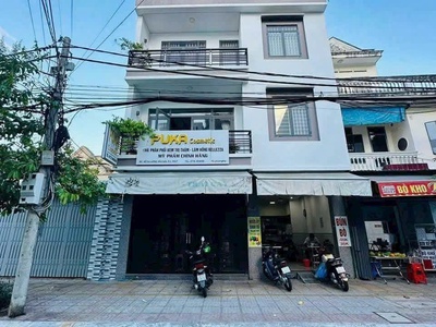 Cần bán nhà 1t3l mặt tiền lương văn can phường 2, tp. vũng tàu, giá rẻ. 0