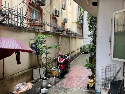 Hàng hiếm bán nhà thanh xuân - lô góc - ô tô vào - phong thủy tốt 2