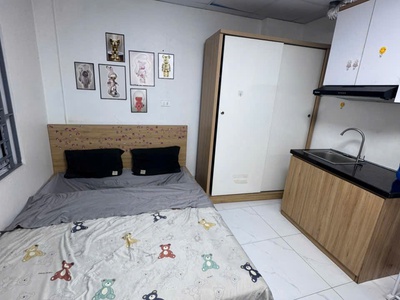 Cho thuê ccmn đẹp giá 3tr8 rẻ nhất thị trường ngõ 136 chùa láng, đống đa 2