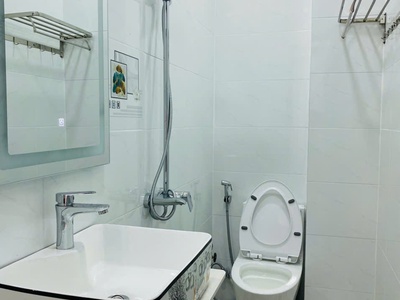 Xây mới 100 - 5 tầng btct - tặng full nội thất - hẻm 4m - dân trí ca0 - nguyễn văn đậu - bình 4