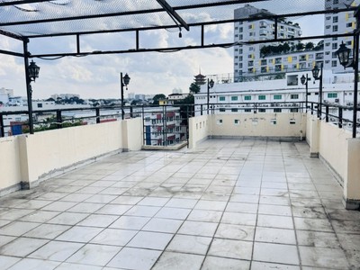 Bán nhà MT Cao Thắng Q.10 - 6,8m x 15m - 6 tầng giá 75 tỉ 1