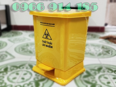 Thùng đựng rác thải y tế 15 lít các màu và có logo phân loại 1
