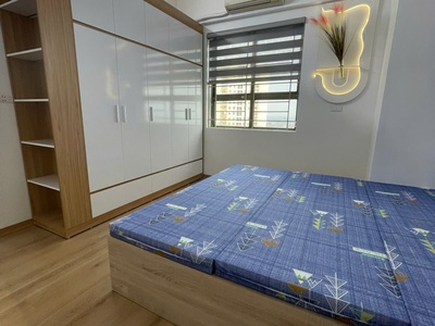 Chính chủ bán 2 ngủ 53m2 đầy đủ nội thất giá rẻ toà CT4 KĐT Xa La, Hà Đông 2