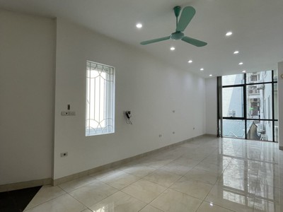 Ngõ 10 Trần Duy Hưng, xây 6 tầng, Gara ô tô trong nhà, giá 18.8 tỷ 4