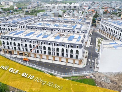 Bán Căn Ngoại Giao 75m2 View Công Viên Giá 5 Tỷ 2