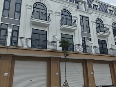 Bán Căn Ngoại Giao 75m2 View Công Viên Giá 5 Tỷ 5