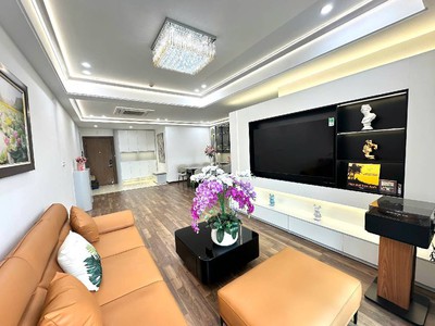 Chung cư cao cấp   lô góc thoáng sáng - tặng lại nội thất - an sinh tuyệt vời   116m2   10,3 tỷ. 0