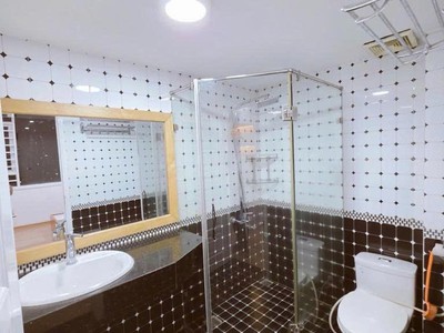 Bán gấp     căn hộ thuộc chung cư viglacera xuân phương - nhà 3 ngủ 2 vệ sinh, tất cả các phòng đều 4