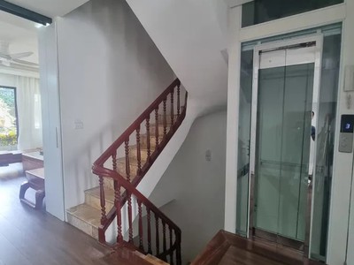 Lô 2 mt   sổ nở hậu  bán nhà phố  tướng  tô vĩnh diện 94m2x4t, thang máy, kinh doanh 3