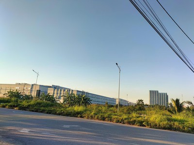 Chính chủ gửi bán lô đẹp   trục chính nội hoàng 3