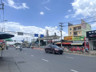 Đất phân lô đẹp 57m  hiệp bình phước   hẻm xe hơi 6m, đối diện vạn phúc city, sổ riêng, giá 4.6 tỷ 0