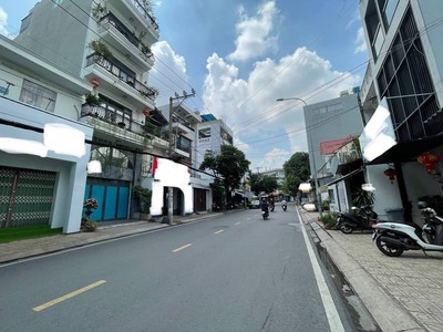 Mặt tiền nguyễn hữu tiến, tân phú - dt 160m2, ngang 4.5m, 4 tầng 0