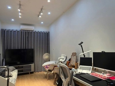 Bán nhà riêng Đặng Tiến Đông 5 tầng 3 ngủ giá chỉ 8.4 tỷ 2