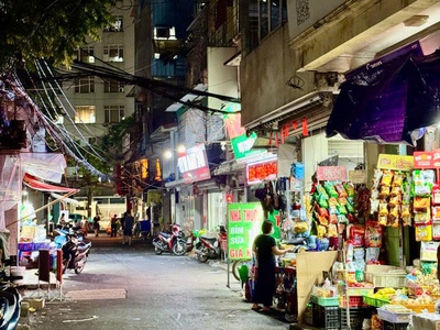 Bán nhà mặt chợ phương mai - ngõ ô tô kinh doanh sầm uất - thông các ngả - 5 tầng ô chờ thang máy 0