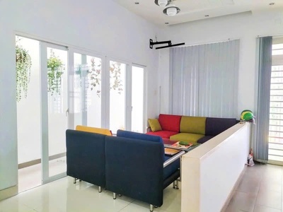 Bán nhà lô góc hẻm 8m lạc long quân, gần chợ vải tân bình, 6,8x17,5m, 3 tâng, 13,8 tỷ. 3