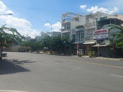 Cần bán mặt tiền kinh doanh sầm uất đường số 1 khu dân cư lý chiêu hoàng phường an lạc  bình tân. 2