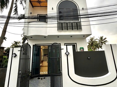Bán nhà 2 tầng độc lập   sân cổng   2 mặt ngõ tại quỳnh hoàng, nam sơn 0