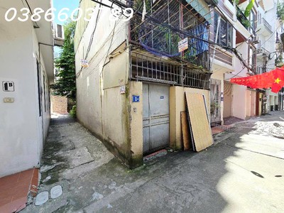 Bán đất lô góc 82.1m    mt 4.2m   nhà cấp 4   giá 19.5 tỷ   ngõ 268 ngọc thụy, bồ đề, long biên 0