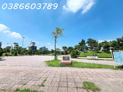 Bán đất lô góc 82.1m    mt 4.2m   nhà cấp 4   giá 19.5 tỷ   ngõ 268 ngọc thụy, bồ đề, long biên 4