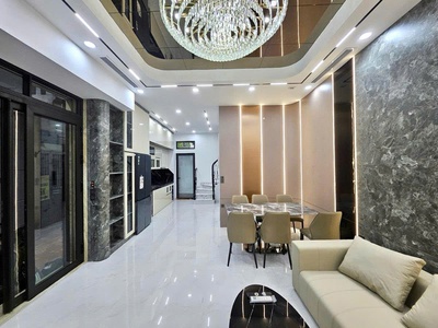 Nhà mới 6 tầng thang máy - trung tâm bồ đề long biên 0