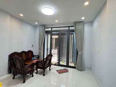 Nhà mới ở ngay trần văn ơn tân sơn nhì ngay chợ gần mặt tiền 45m2-2 tầng nhỉnh 4ty 4