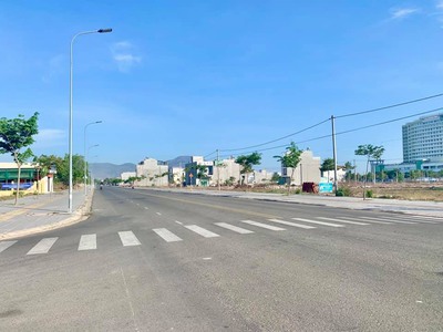 Lô đất ngay vòng xoay Vũng Vằn - trung tâm hành chính tỉnh Bà Rịa - Vũng Tàu cũ. 2