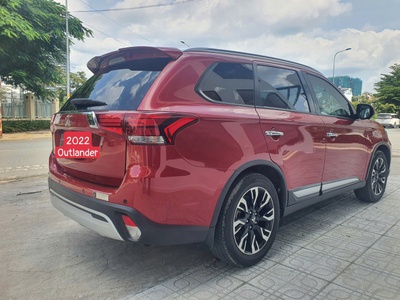 Mitsubishi Outlander 2.0 CVT 4