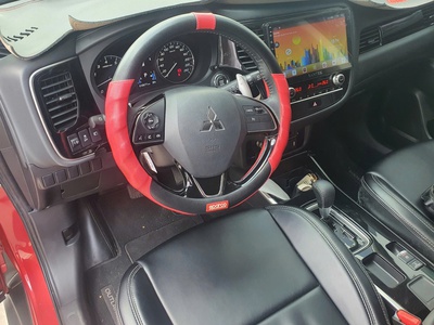 Mitsubishi Outlander 2.0 CVT 5