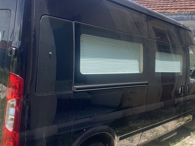 Bán Ford Transit 10 chỗ - Đời 2021 1