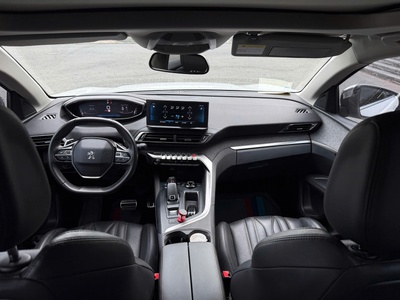Chính chủ bán xe PEUGEOT 3008 sản xuất năm 2021 3