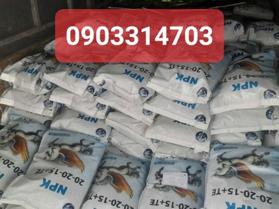Phân bón NPK tháp cao 20-20-15   TE hàng chất lượng giao hàng uy tín 2