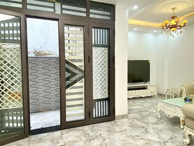 5 Tầng Thang Máy Nhà mới full nội thất trung tâm Hai Bà Minh Khai 20M Ra OTO  8.45 Tỷ 0