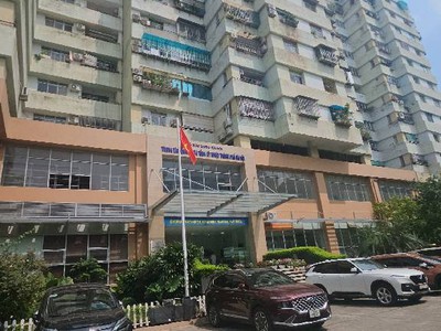 Chung cư hàng hiếm -trung tâm cầu giấy - ô tô chân cầu thang   tầng 3   78,1m2   6,2 tỷ 0