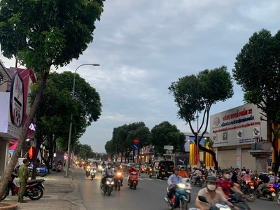 Bán nhà gò vấp quang trung, hẻm xe hơi, gần vincom, 61m , 4pn, nở hậu, 5.78 tỷ tl 0