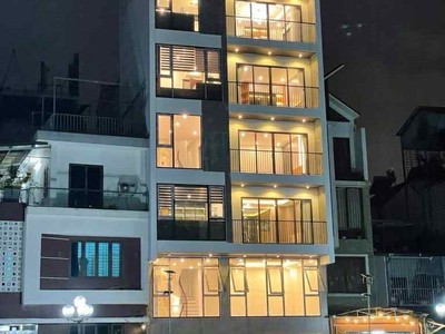 Siêu phẩm mặt hồ-vỉa hè-kinh doanh-ô tô chạy vòng quanh dt58m2 x8 tầng-thang máy-ful nội thất 0